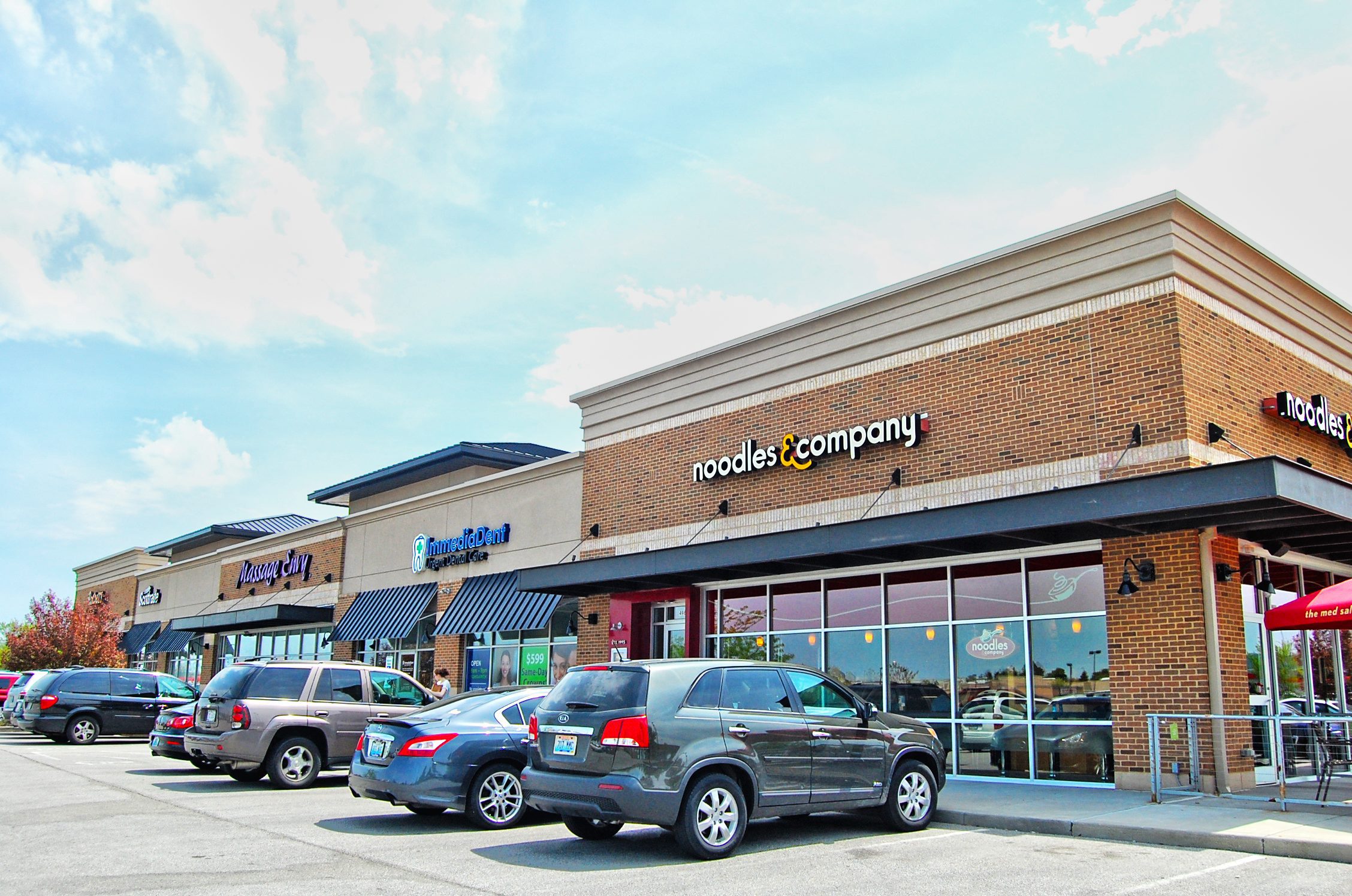 Houston Road Shoppes Exterior Front